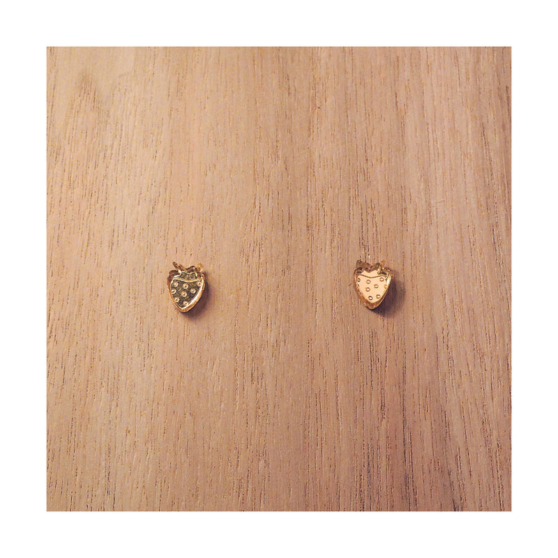 PULPY GOLD STRAWBERRY EARRINGS